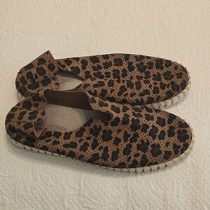 Ilse Jacobsen Cheetah Print Perforated Slip On Shoes 11